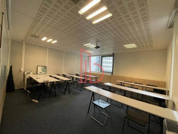 Bureau de 959 m² à vendre à Bordeaux Meriadeck