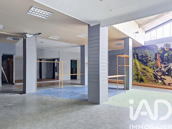 Immeuble à vendre 422 m² Noisy-le-Grand