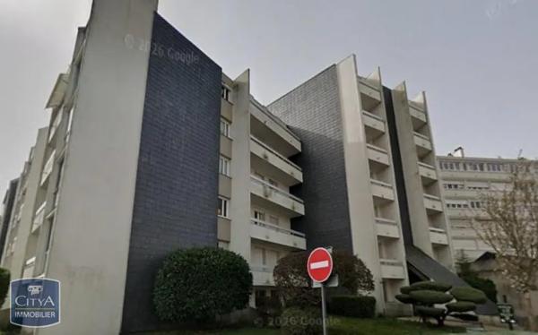 Appartement à louer 4 pièces 93m² Orléans (45000)