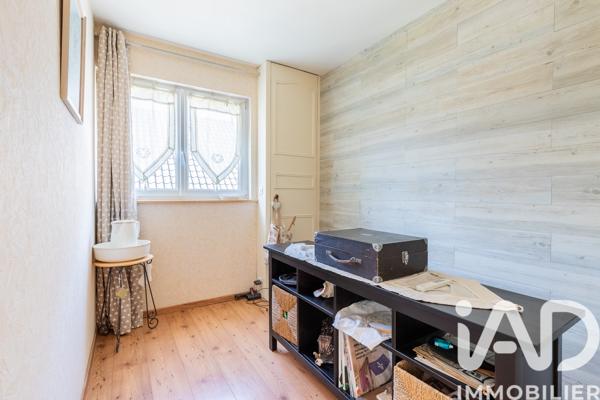 Maison à vendre 8 pièces 185 m² Ris-Orangis
