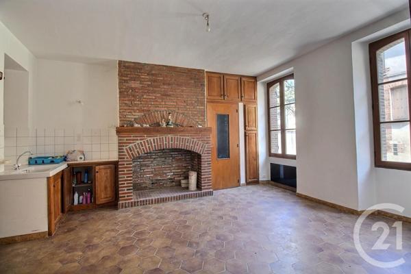 Maison à vendre  7 pièces - 93 m2 SEZANNE - 51