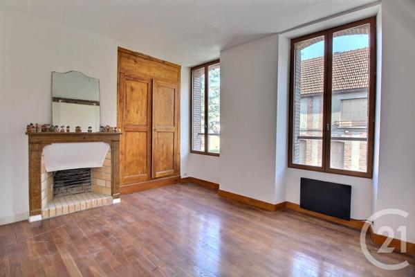 Maison à vendre  7 pièces - 93 m2 SEZANNE - 51