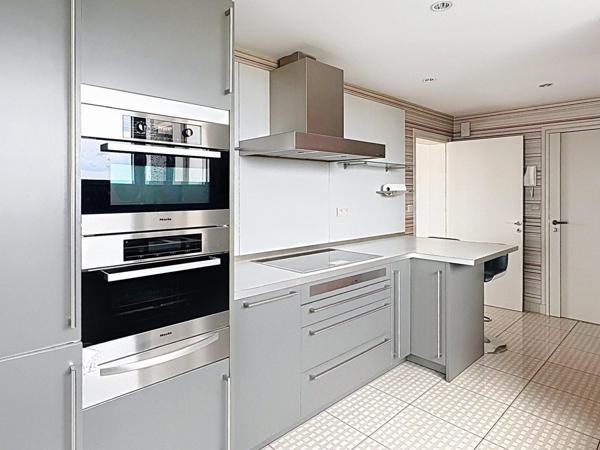 183 m² AU DERNIER ÉTAGE - VUE PANORAMIQUE RENNES