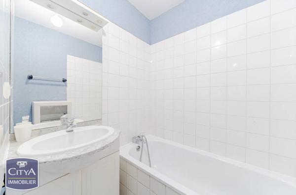 Appartement à vendre 2 pièces 41.4m² Tours (37000)