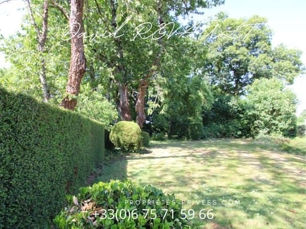 Maison Elven 8 pièce(s) 210 m2- Authentique longère en pierre avec terrain de 3 000 m² (en cours de bornage) !