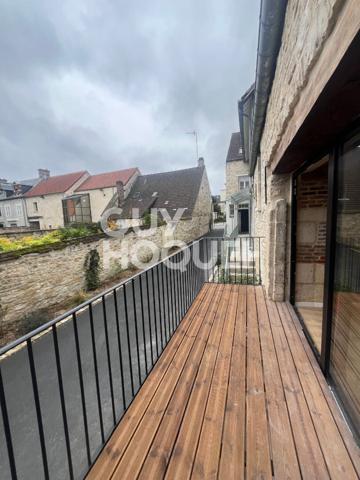 Maison à vendre à Margny les Compiègne - 105.64m2 et 123m2 au sol