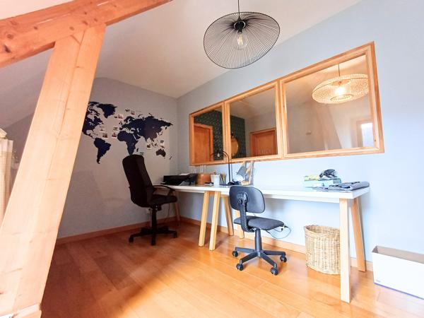 Maison
         6 pièces
        - 156 m² Bien prestige 499 750 € *