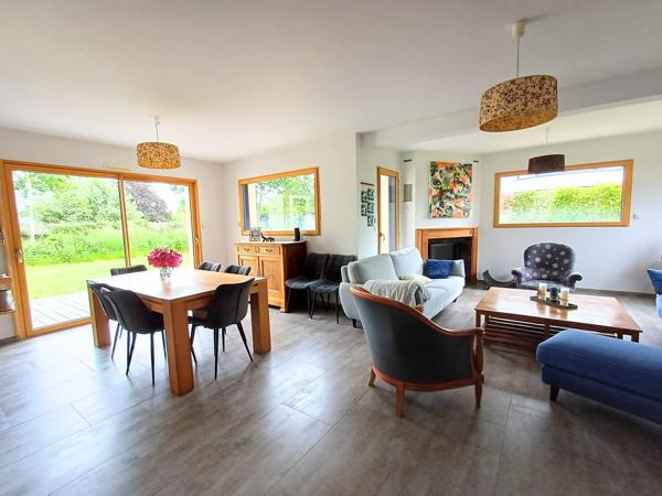 Maison
         6 pièces
        - 156 m² Bien prestige 499 750 € *