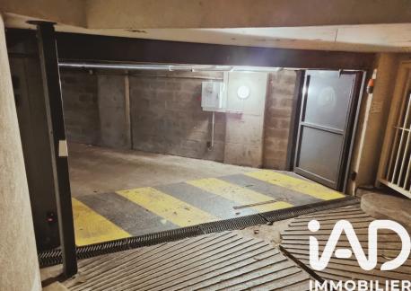 Parking à vendre 24 m² Paris 10