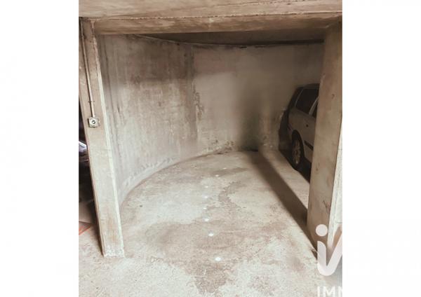 Parking à vendre 24 m² Paris 10
