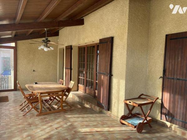 Maison avec nombreuses dépendances - 4 chambres et jardin