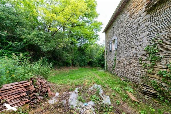 Maison à vendre |  Saint-Front-sur-Lémance |  3 pièces | 80 m²