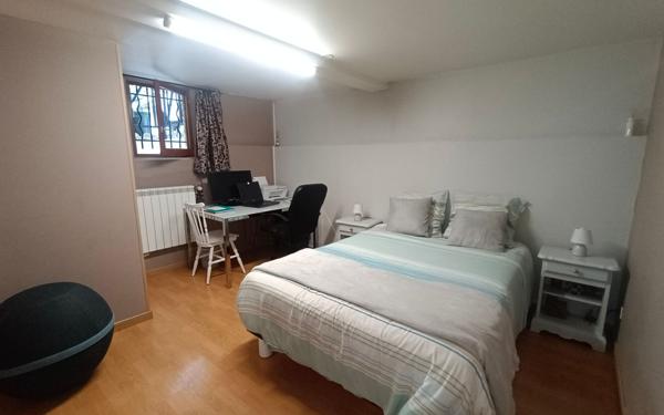 Maison à vendre    4 pièces •  Créteil