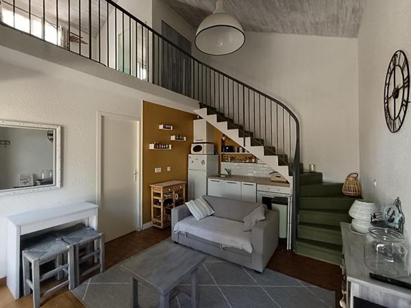 Appartement maison en duplex  3 pièce(s) 39 m2