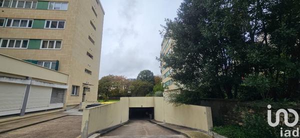 Parking à vendre 13 m² Puteaux