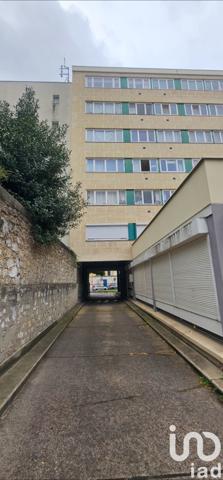 Parking à vendre 13 m² Puteaux