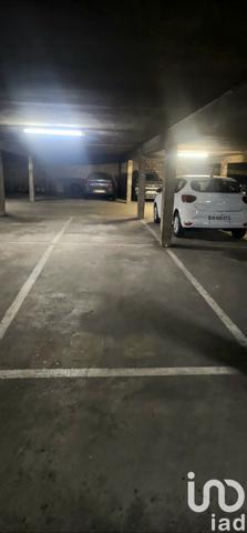 Parking à vendre 13 m² Puteaux