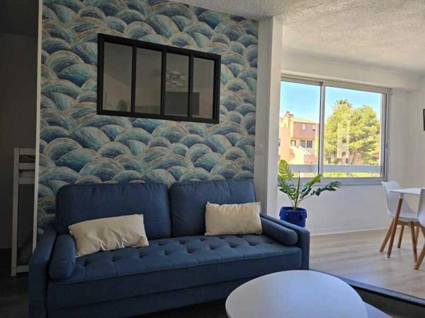 GRUISSAN PORT – T2 43m² RÉNOVÉ + PARKING – RARE