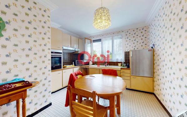 Maison à vendre    3 pièces • 132,18 m2 Montfermeil