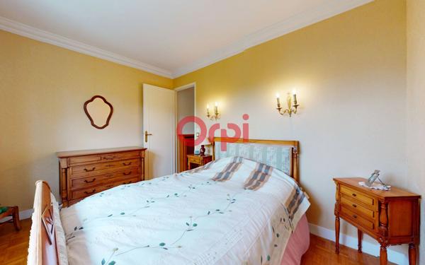 Maison à vendre    3 pièces • 132,18 m2 Montfermeil