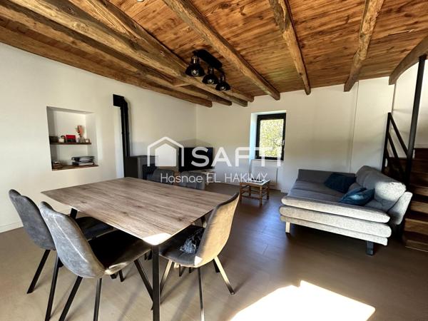 MAISON A VENDRE  EN PIERE REFAIT A NEUF