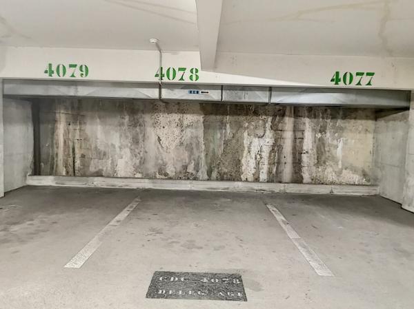 Stationnement à louer    Toulouse