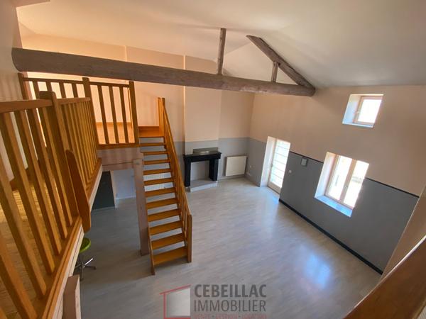 IMMEUBLE avec TERRASSES et PARKINGS
