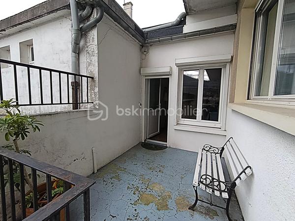 Local d activites de 46 m²