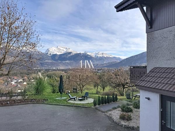 Chalet à vendre - entièrement rénovée avec vue panoramique lac et montagne - 8 pièces SEVRIER (74)