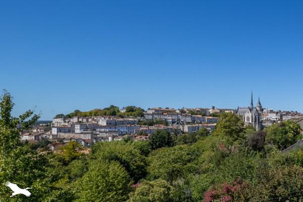 Appartement 195 064 € Angoulême 4 p 108 m² DPE C