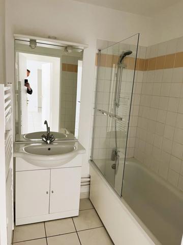 Location Appartement 2 pièces 47 m2 à Valenciennes