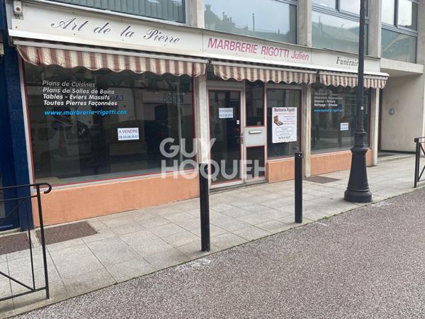 À vendre - locaux de 42 m² à Albertville