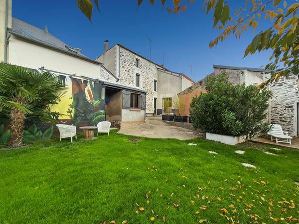 Maison avec beaux volumes 181 m2 habitables