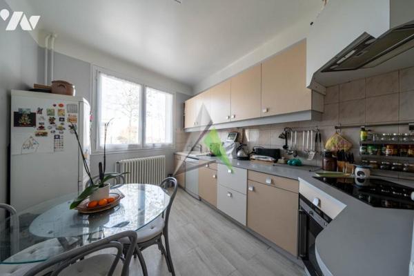 Clamart - Maison de ville avec jardin et 3 chambres (120 m2 environ)