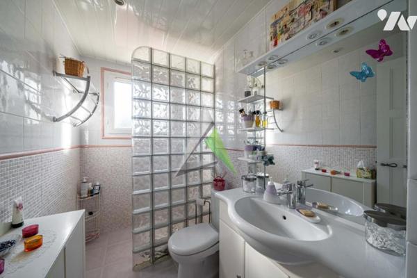 Clamart - Maison de ville avec jardin et 3 chambres (120 m2 environ)