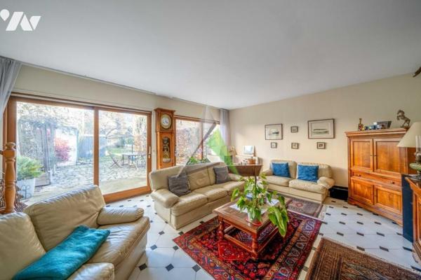 Clamart - Maison de ville avec jardin et 3 chambres (120 m2 environ)