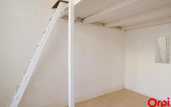 Appartement à louer    1 pièce • 37 m2 Villeurbanne