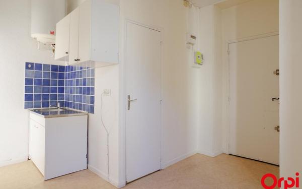 Appartement à louer    1 pièce • 37 m2 Villeurbanne