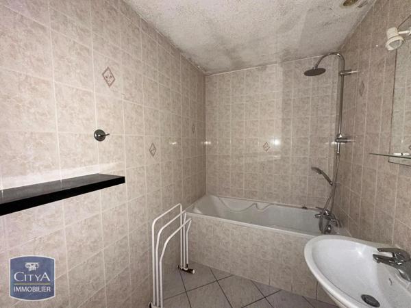 Appartement à louer 3 pièces 54.38m² Mâcon (71000)