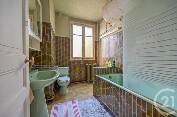 Appartement F3 à vendre  3 pièces - 66,50 m2 LE KREMLIN BICETRE - 94