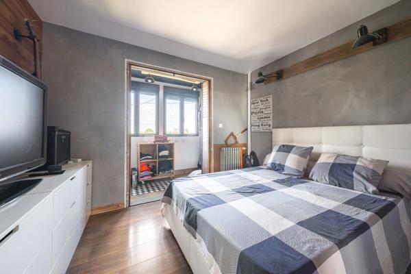 VAROIS MAISON DE 143 M2 AVEC SOUS-SOL ET ATELIER SUR 780 M2 DE TERRAIN