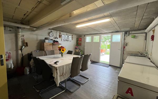 Maison à vendre    5 pièces • 116,17 m2 Carhaix-Plouguer