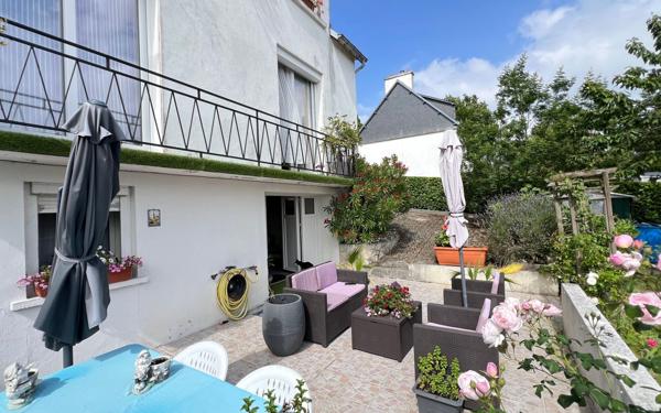 Maison à vendre    5 pièces • 116,17 m2 Carhaix-Plouguer
