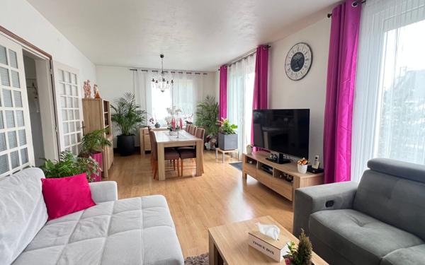 Maison à vendre    5 pièces • 116,17 m2 Carhaix-Plouguer