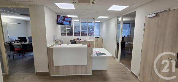 Immeuble à vendre  544 m 2   LE CREUSOT  - 71