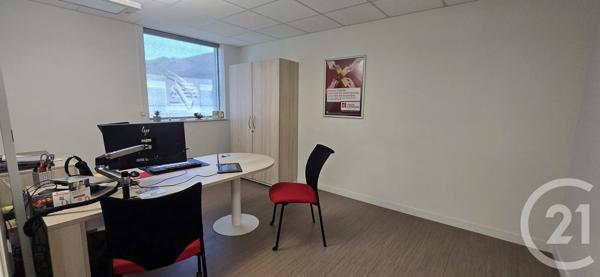 Immeuble à vendre  544 m 2   LE CREUSOT  - 71