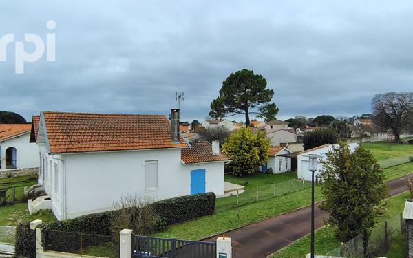 Appartement à vendre    4 pièces • 99,50 m2 La Tremblade