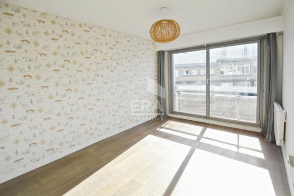 Boulogne Billancourt 4 pièces de 84 m2, DERNIER ETAGE, BALCON, LUMINEUX.
