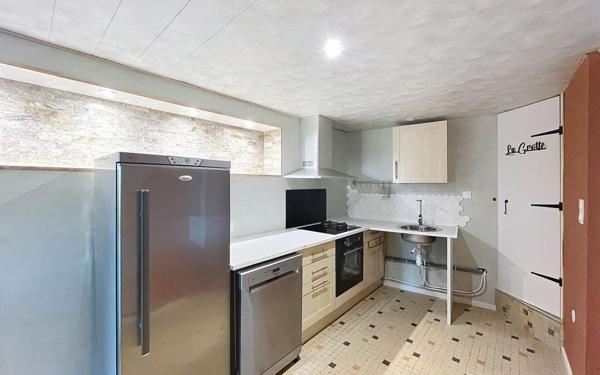 Maison à vendre    4 pièces • 65 m2 Saint-Germain-des-Fossés