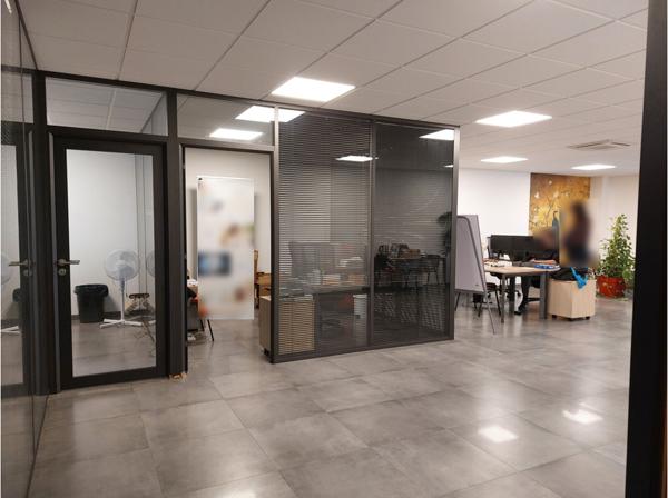 Bureaux PMR avec parkings à louer - ZA La Millone - Six-Fours